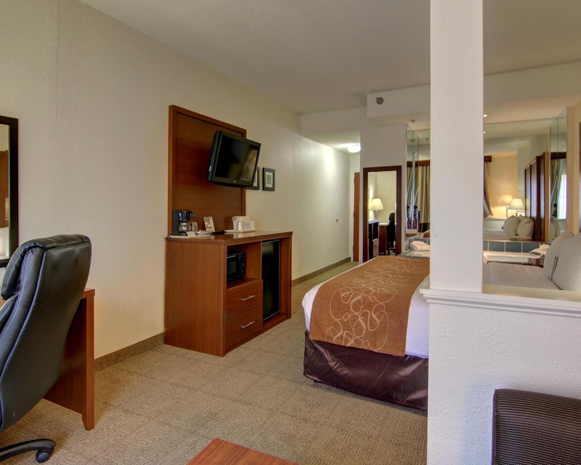 Comfort Suites Cumming-Atlanta Near Northside Hospital Forsyth Pokoj fotografie